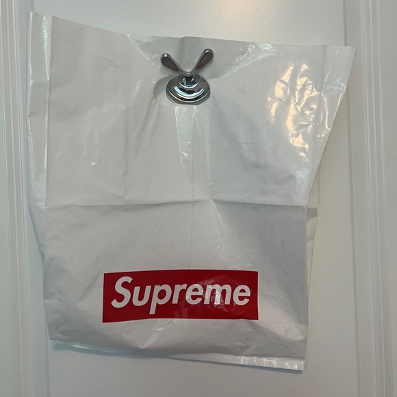 SUPREME Hoodie L - Picture 7 of 9